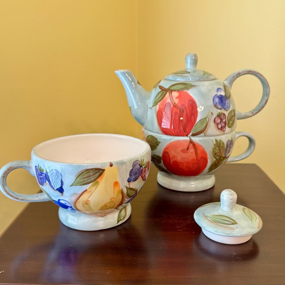Mesa International Hand-Painted Ceramic Tea Pot Set Fruit Design Extra Cup & Lid